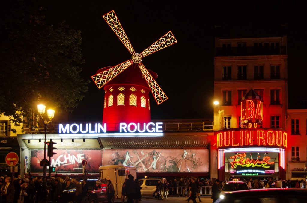 The History Of The Moulin Rouge - AESU